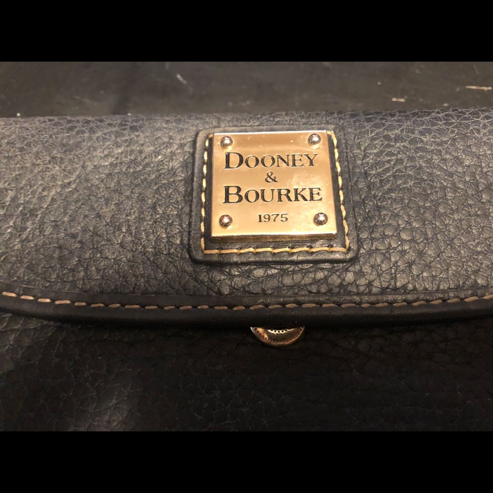 Dooney & Burke Pebble Grain Continental Clutch